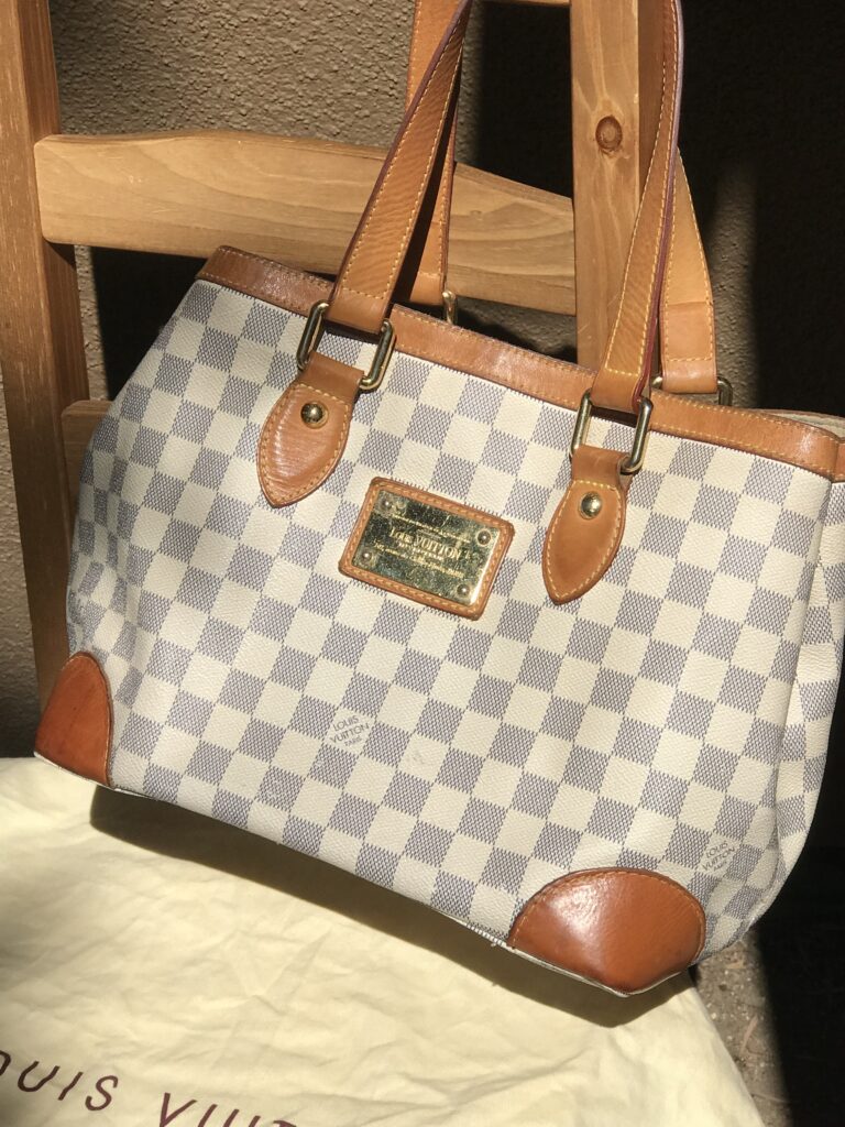 how to clean a Louis Vuitton handbag