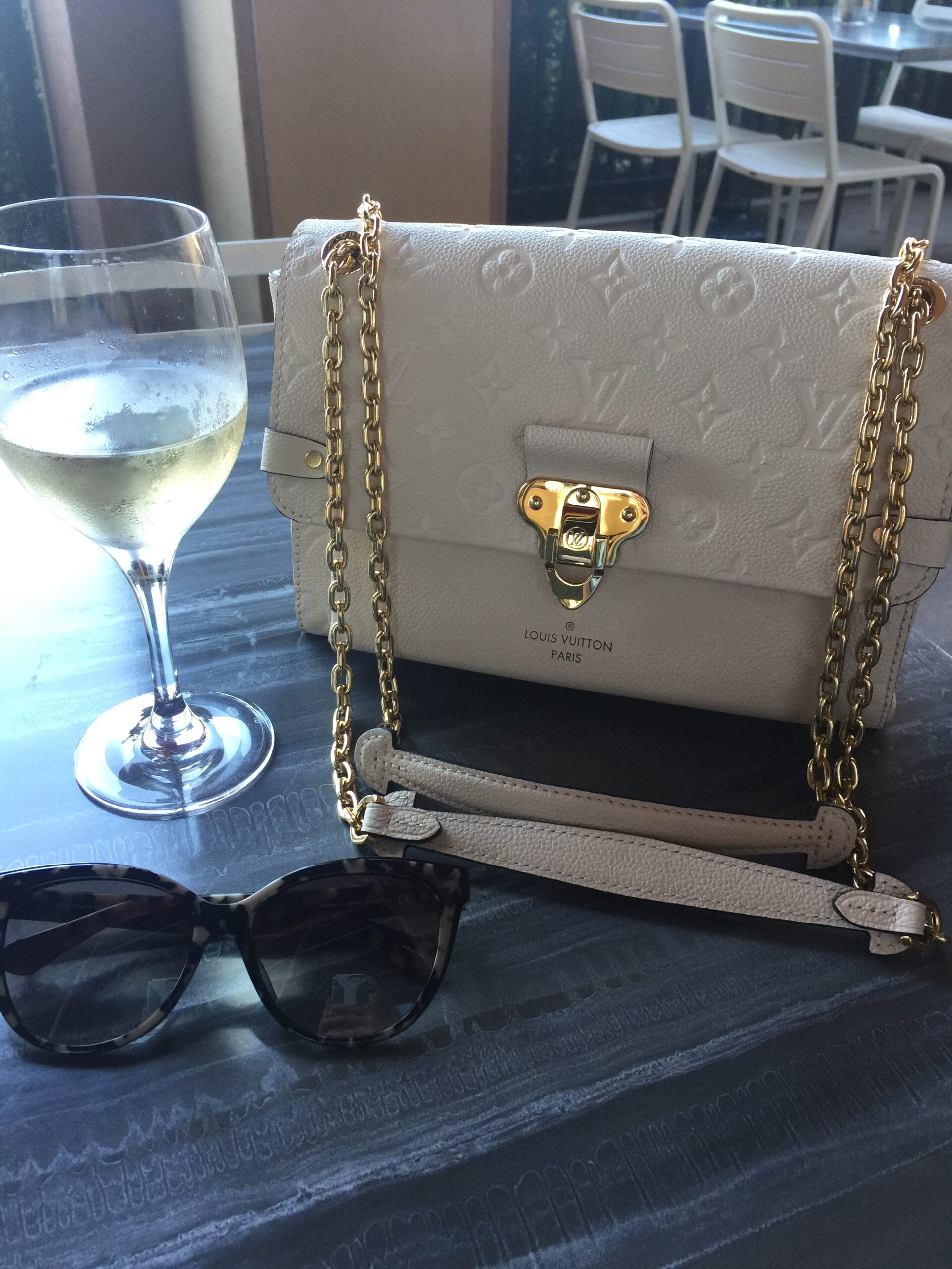 The Ultimate Summer Accessory: Why a White Purse is a Must-Have