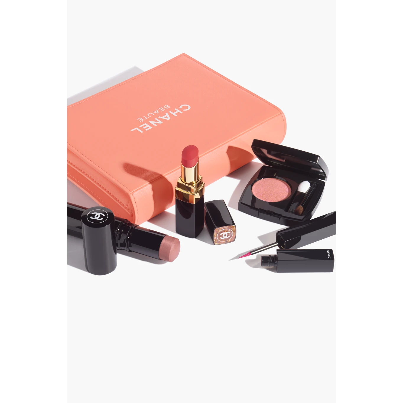 Chic and Colorful New Chanel Makeup Takeaway Set