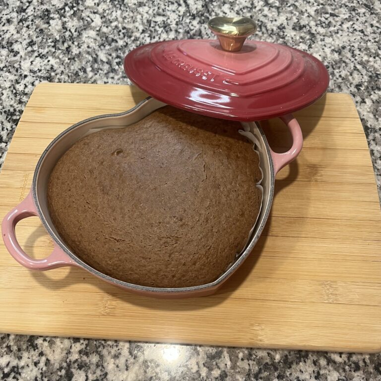 3 Irresistible Desserts for Your 1.25 Qt Le Creuset Heart Baking Dish