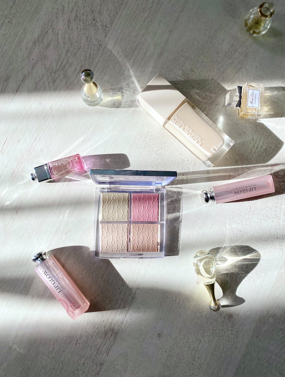 close up of summer cosmetics