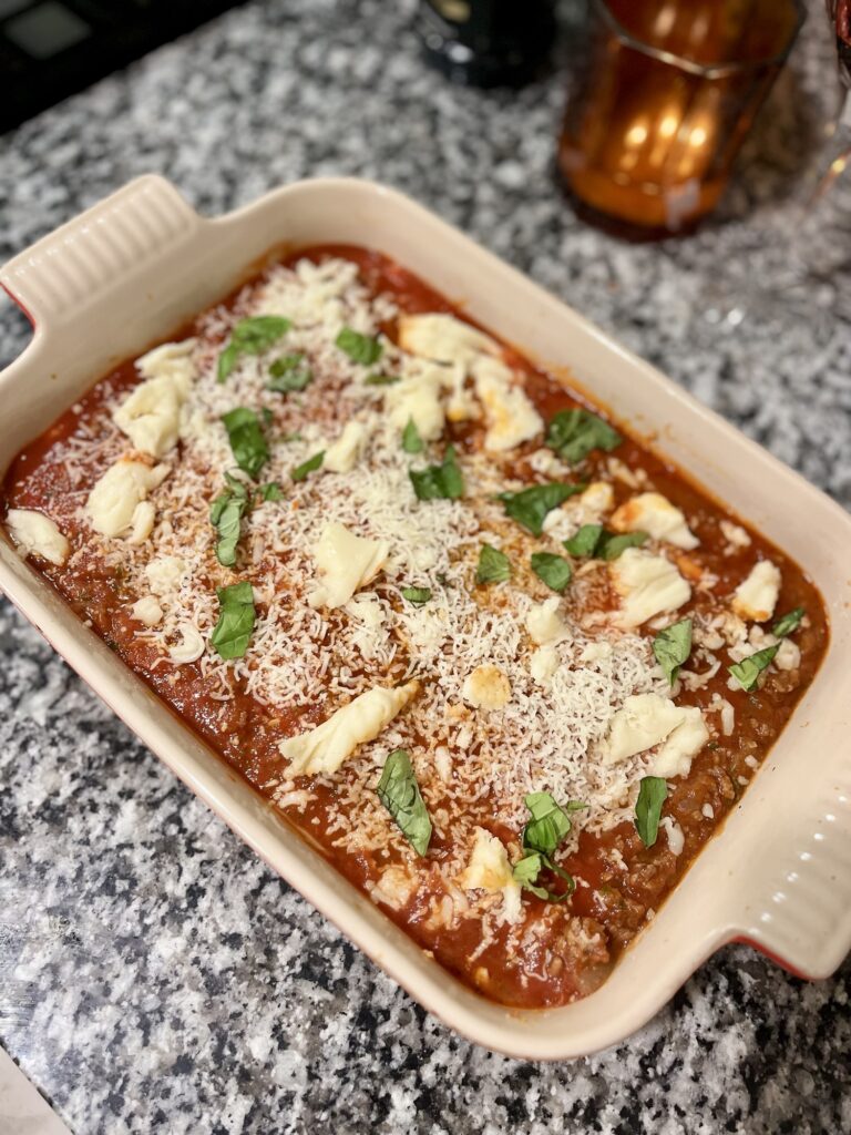 Quick & Easy Lasagna for Busy Weeknights – Perfect Fall Comfort Food
