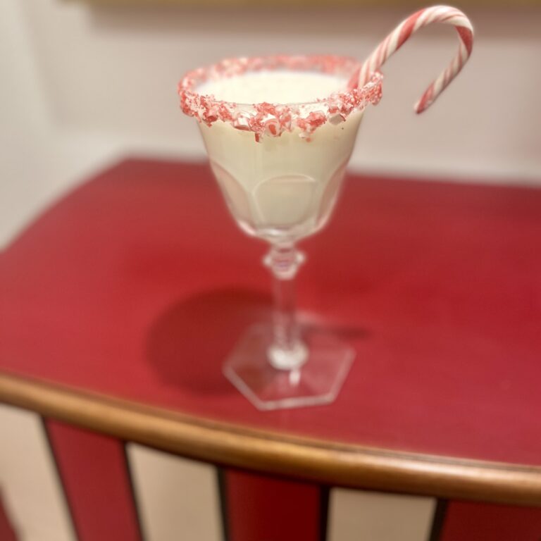 Magical Christmas Cocktail Ideas to Wow Your Guests
