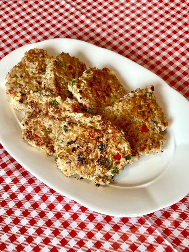 These Turkey Jalapeño Feta Burgers Are So Good, I Make Them Every Week