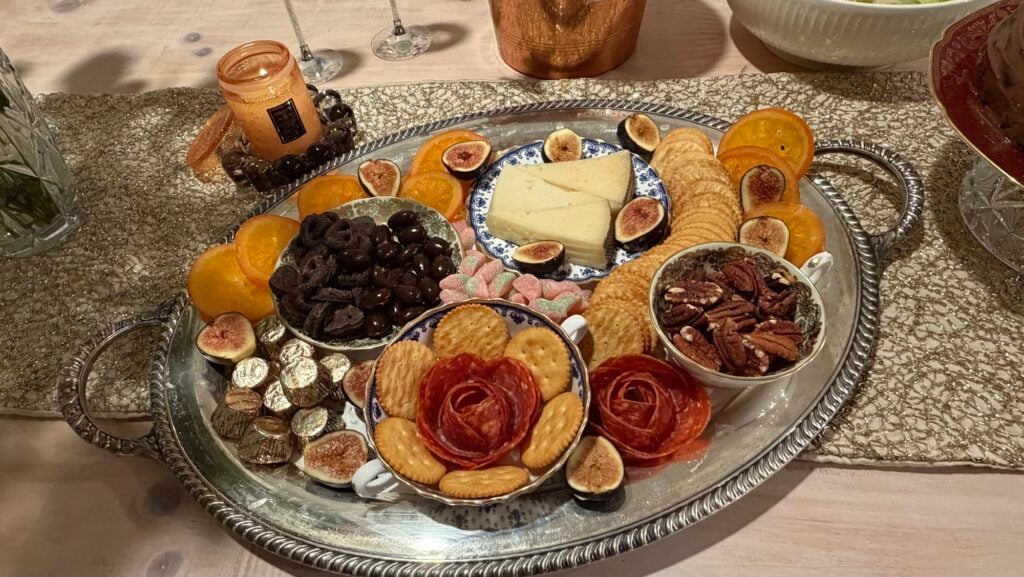 How to assemble a fall Charcuterie Board 